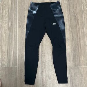 Nike Dri-Fit Women’s Leggings Size Medium